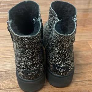 Ugg mini boots